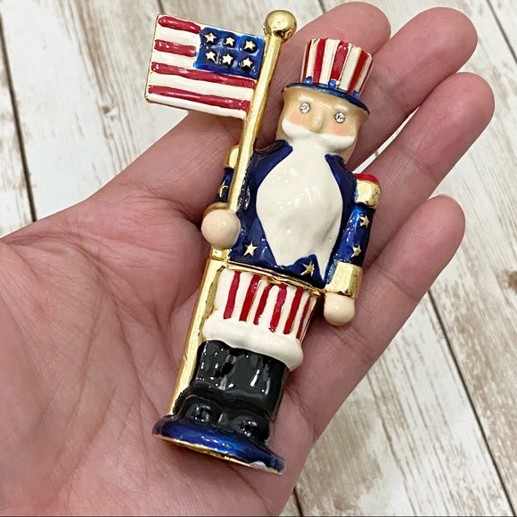 The Firecracker Uncle Sam Nutcracker Trinket - Picture 2 of 11